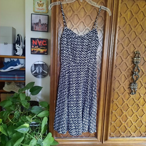 3/$15 OLD NAVY Boho Printed Fit and Flare Cami Sundress - Black/White ,Size XS - Picture 3 of 16